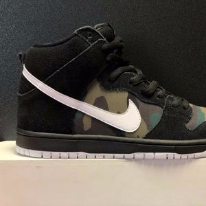 NIKE SB DUNK HIGH PRO BLACK/WHITE-IGUANA CAMO